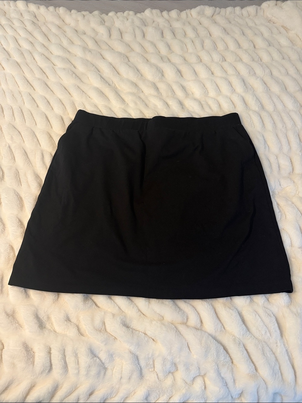 Everyday Black Skirt with Pull-On Waist A2